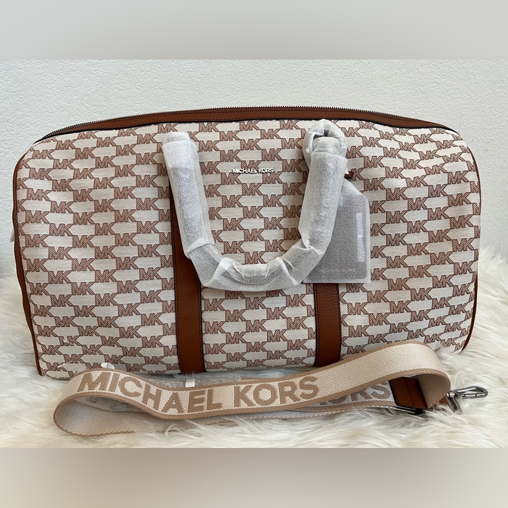 Michael Kors Cooper Jet Set Travel XL Duffle Bag